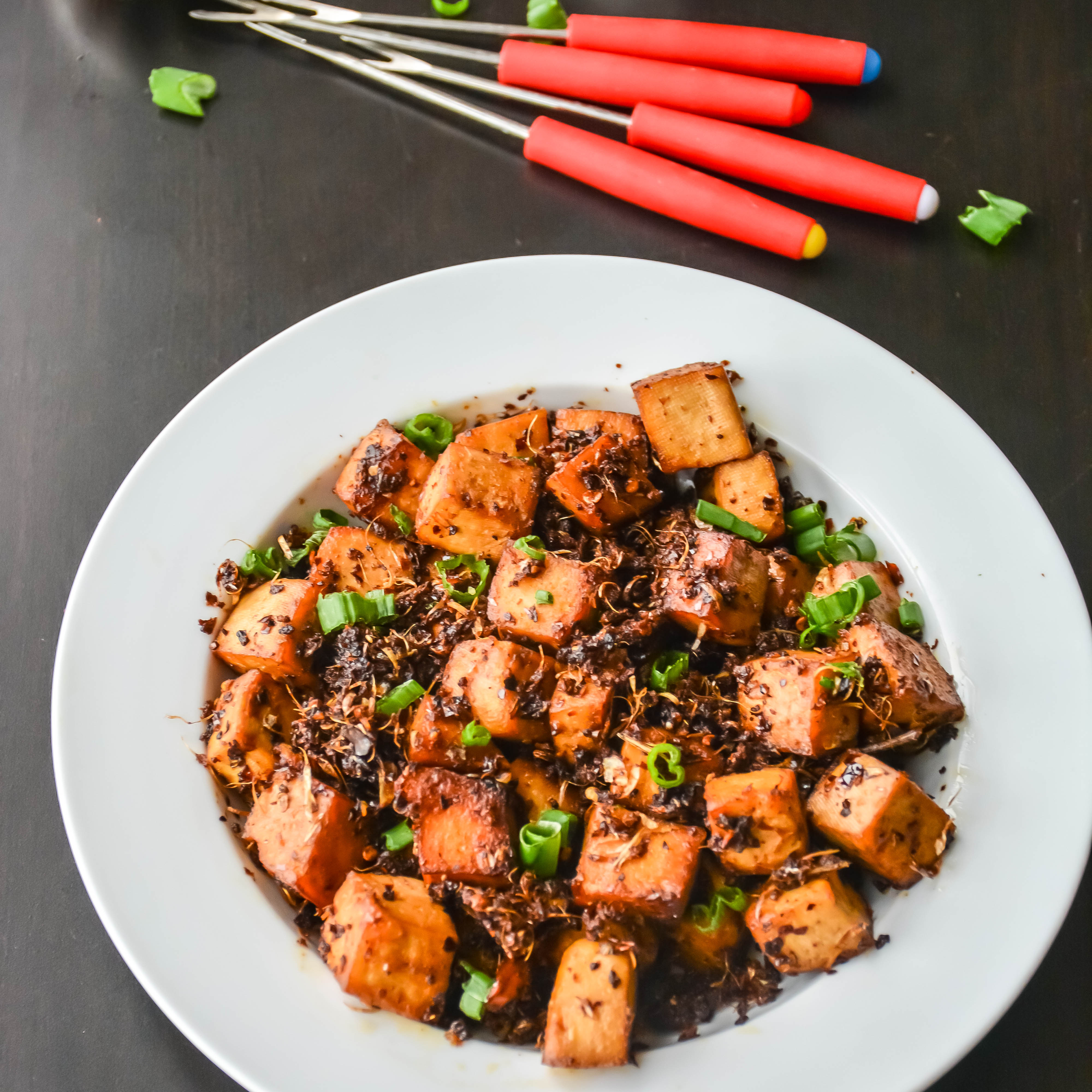 Spicy Garlic Tofu In 10 Minutes Relish The Bite