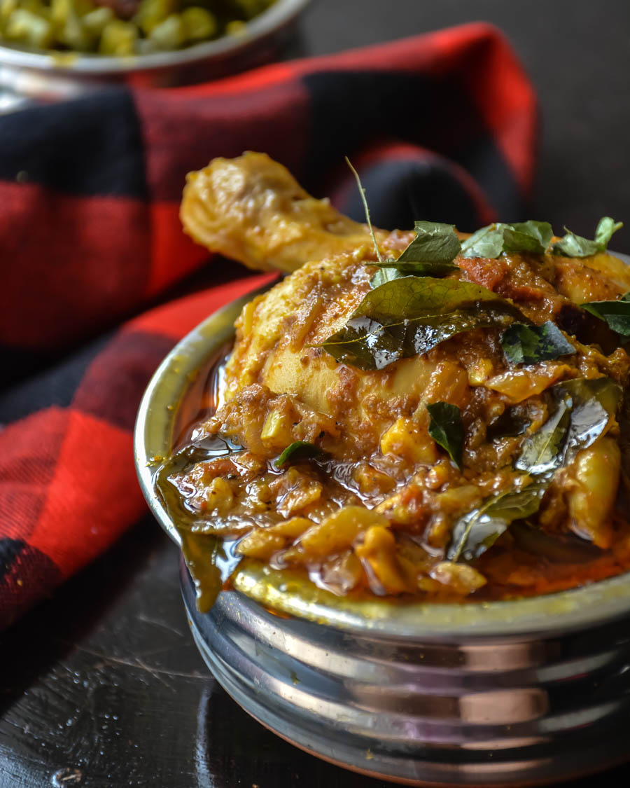 Madurai Chicken curry/kuzhambu - Relish The Bite