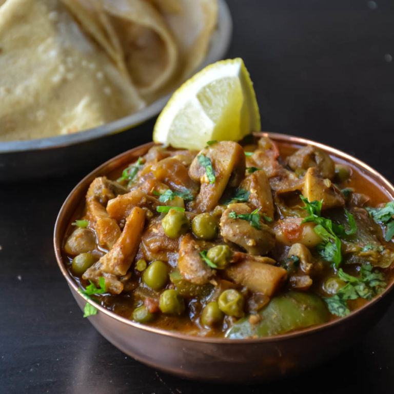 Quick & simple Mushroom Peas curry in 20 minutes - Relish The Bite